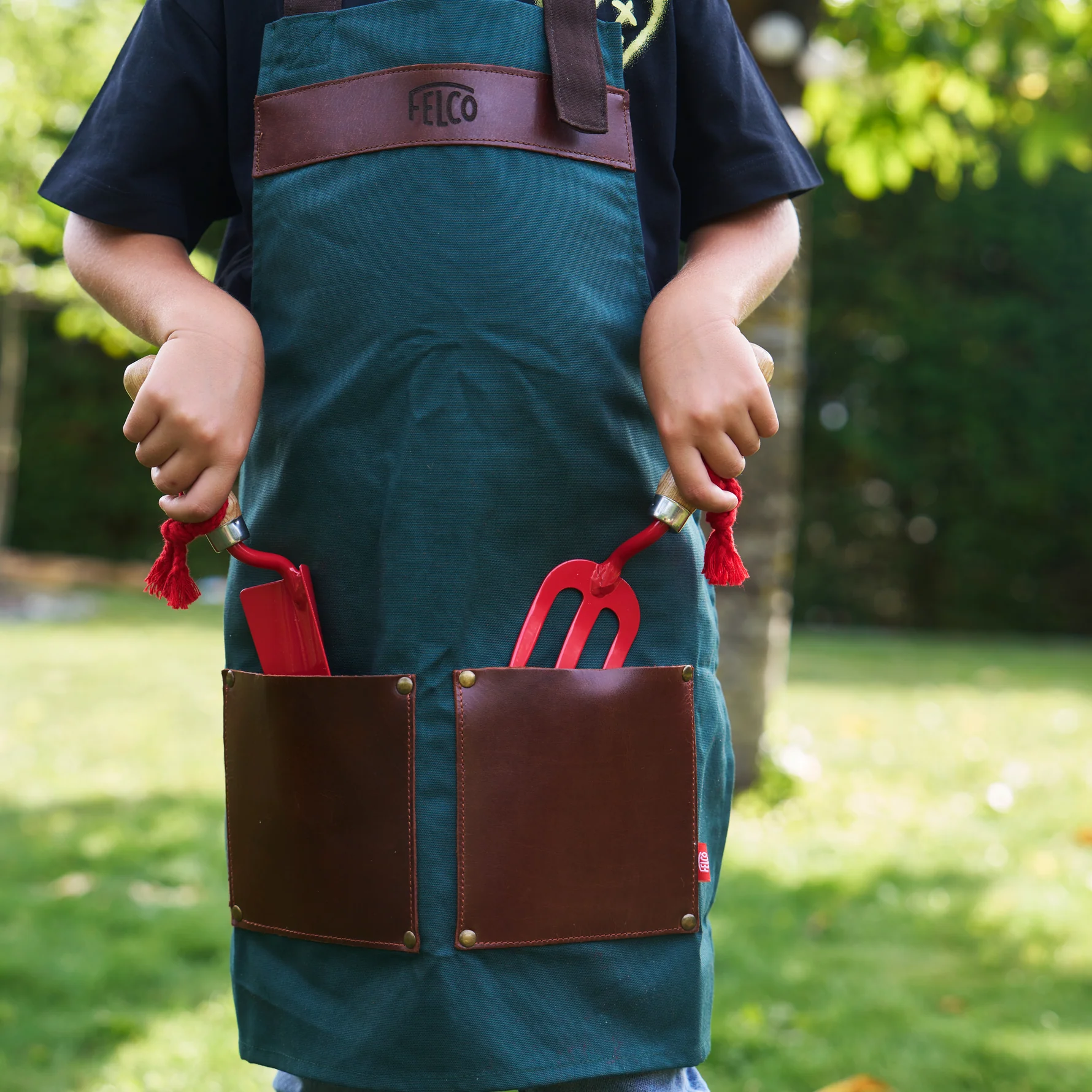 FELCO-KIDS-470_720-in-use-01-tuinen-shop